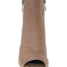 Incaltaminte Femei Kenneth Cole New York Lacey Bootie MUSHROOM