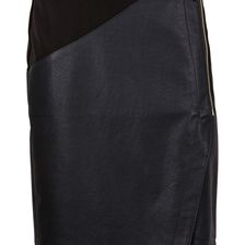 Fustă din imitaţie de piele 