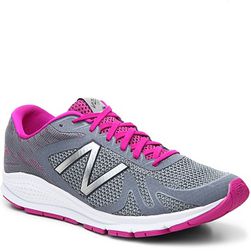 Incaltaminte Femei New Balance Vazee Urge Lightweight Running Shoe - Womens GreyMagenta