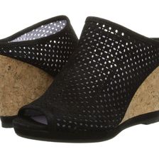 Johnston & Murphy Meagan Slide Black Kid Suede