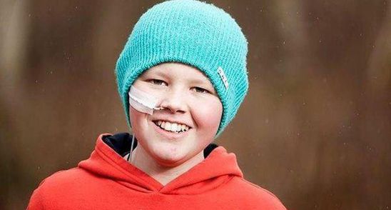 Incredibil! Un adolescent diagnosticat cu cancer in faza terminala s-a vindecat folosind un tratament natural!