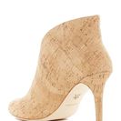 Incaltaminte Femei VC SIGNATURE Ronan Peep Toe Bootie NATURAL 09