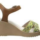 Incaltaminte Femei Crocs Leigh II Ankle Strap Graphic Wedge HazelnutGold