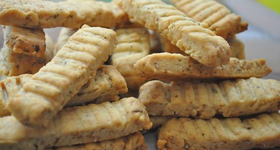 Saratele cu chimen din 5 ingrediente - perfecte pe masa de Revelion