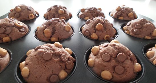 Delicios! Cum sa prepari briose de ciocolata fara ou si fara faina!