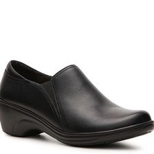 Incaltaminte Femei Clarks Grasp Chime Work Slip-On Black