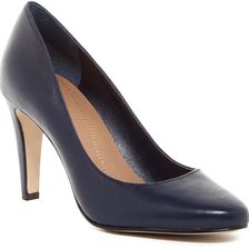 Tahari Naila Pump PREPPY NAVY