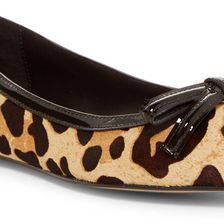 Donald J Pliner Beth Genuine Cow Fur Flat EXP-NAT-DBN