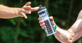 Modul incredibil in care apa te ajuta sa slabesti!