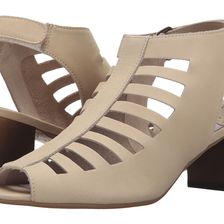 Johnston & Murphy Kallie Cut Out Off-White