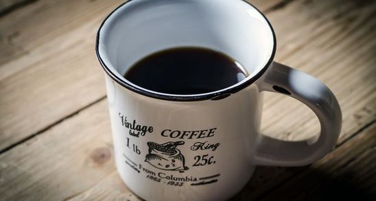 Bei cafea pe stomacul gol? Te distruge! De ce sa nu mai faci niciodata asta!