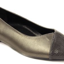 Vaneli Ganesa Pewter Nappa