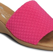Aerosoles Badminton Pink Fabric Combo