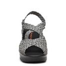 Incaltaminte Femei Bernie Mev Lexa Polka Dot Wedge Sandal BlackWhite