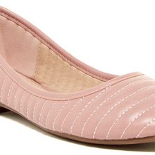 Elegant Footwear Daniela Quilted Flat OFF PINK