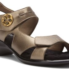 Walking Cradles Lucky Mid Bronze Leather