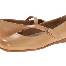 Trotters Simmy Bisque Soft Dull Leather