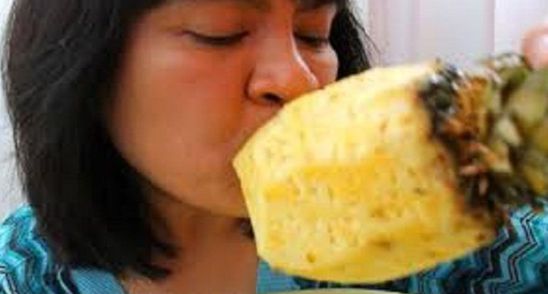 A mancat doar ananas timp de o saptamana! Uite ce lucru uimitor i s-a intamplat!