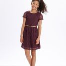 Rochie din dantelă cu cureluşă 