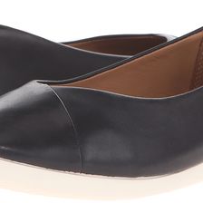 Clarks Feature Fest Black Leather