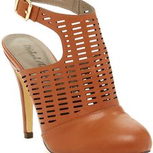 Michael Antonio Laurill Cutout Pump Whiskey