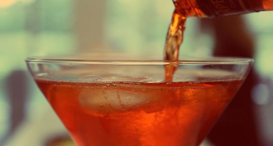 Acestea sunt bauturile alcoolice care te ingrasa cu fiecare inghititura!