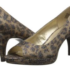 Bandolino Mylah Leopard Glamour
