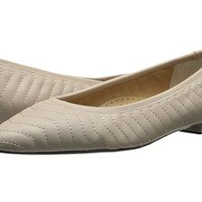 Incaltaminte Femei Vaneli Ginebra Ecru Quilted Nappa