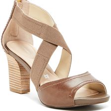 Rockport Seven to 7 Sandal - Wide Width Available NEW TAUPE