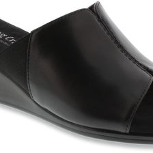 Walking Cradles Nestle Black Cashmere