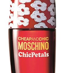 Moschino Cheap & Chic Chic Petals Apa De Toaleta Femei 100 Ml N/A