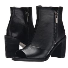 Kenneth Cole New York Lacey Black