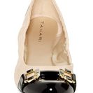 Incaltaminte Femei Tahari Gloria Cap Toe Flat Buttercup-Black