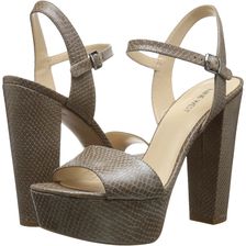 Nine West Carnation Grey Textured Leather