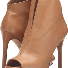 Vince Camuto Rora Camelback