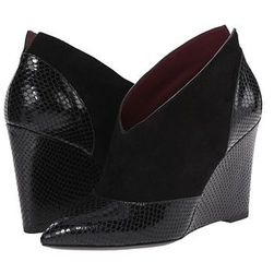 Incaltaminte Femei Marc by Marc Jacobs Mae Pointed Toe Wedge Black