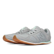 Incaltaminte Femei New Balance 555 New Balance Silver with Green