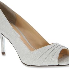 Nina Vesta Silver Wonderland