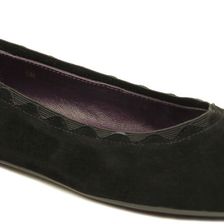 Vaneli Busby Black Suede/Elastic