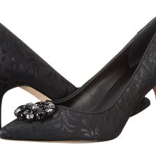 Ivanka Trump Brenta 2 Black 7/Black