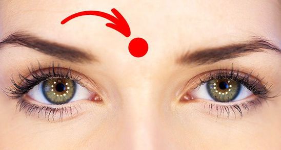 Ai racit sau ai rinita alergica? Maseaza acest punct si scapi de problema