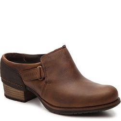 Incaltaminte Femei Merrell Shiloh Mule Brown