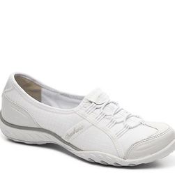 Incaltaminte Femei SKECHERS Relaxed Fit Breathe Easy Allure Slip-On Sneaker White