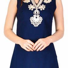 Rochie casual bleumarin scurta cu broderie aplicata 17989-2