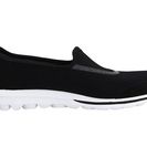Incaltaminte Femei SKECHERS GOwalk BlackWhite