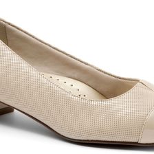 Trotters Danelle Nude Embossed/Pearlized Patent