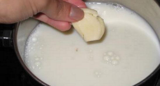 Usturoiul in lapte face minuni pentru organism. Ce se intampla daca consumi zilnic