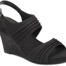 Aerosoles A2 by Aerosoles May Plush Black Fabric