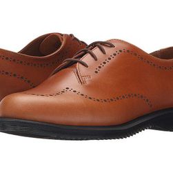 Incaltaminte Femei Dr Martens Charlotte Etched Brogue Shoe Oak Analine