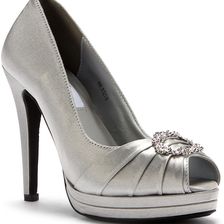 Dyeables Gianna Silver Satin